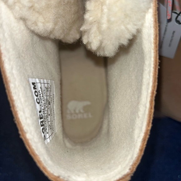 Women's Sorel Size 11 Joan of Arctic Snow Boots Lamb Wool Lining New no box - Picture 8 of 16